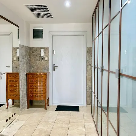 公寓 Old Town Elegance - Spacious & Free Private Parking *